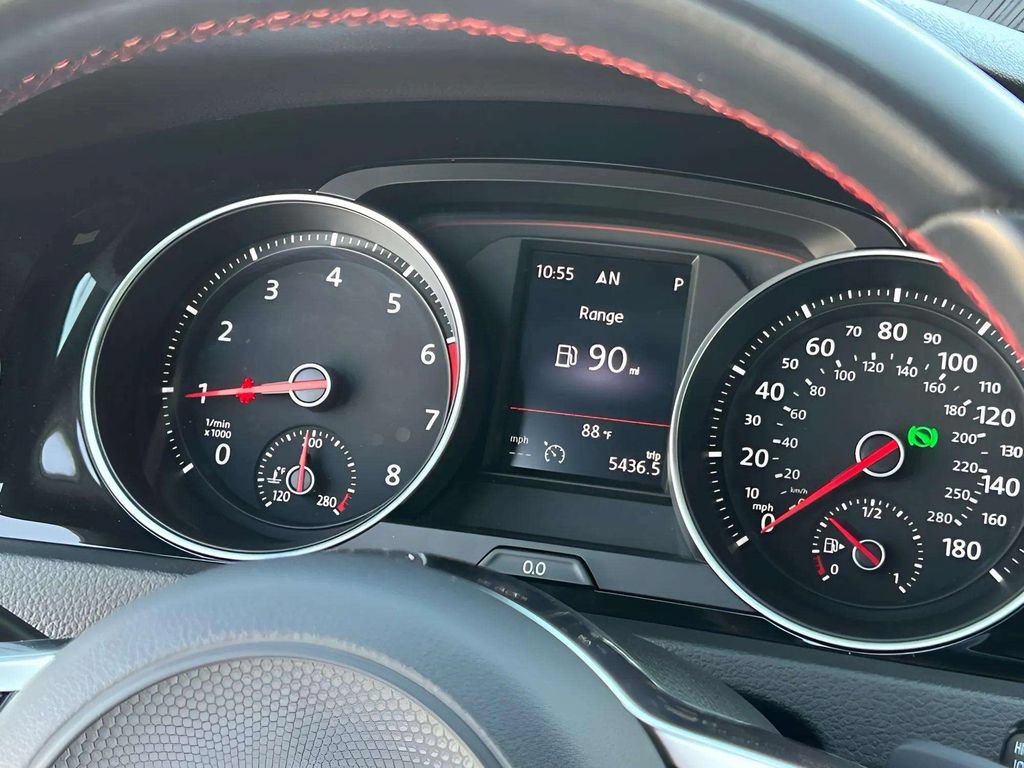 Used 2020 Volkswagen GTI SE FWD image 16