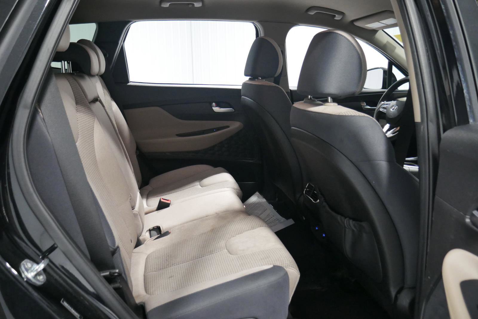 Used 2021 Hyundai Santa Fe SEL image 17