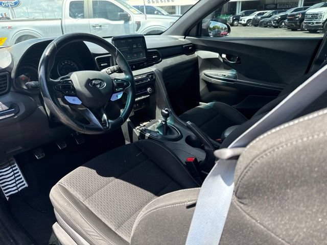 Used 2020 Hyundai Veloster N w/ Performance Package FWD image 6
