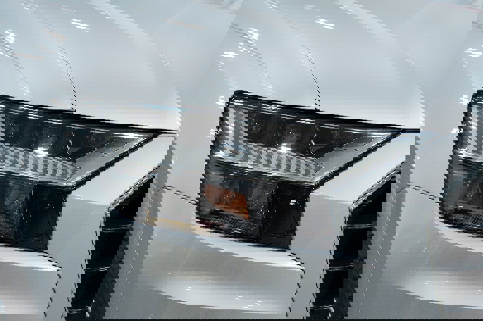 Used 2019 Audi Q8 Prestige w/ Towing Package image 13