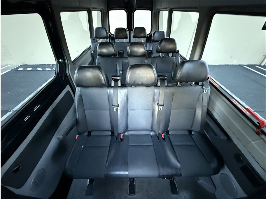 Used 2014 Mercedes-Benz Sprinter 2500 image 22