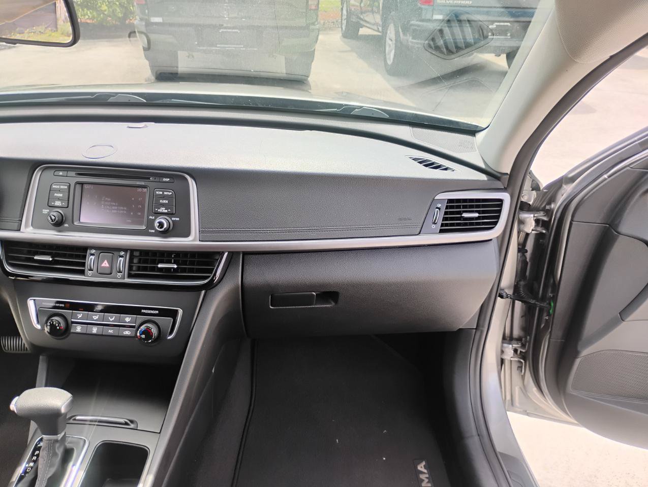 Used 2017 Kia Optima LX FWD image 65