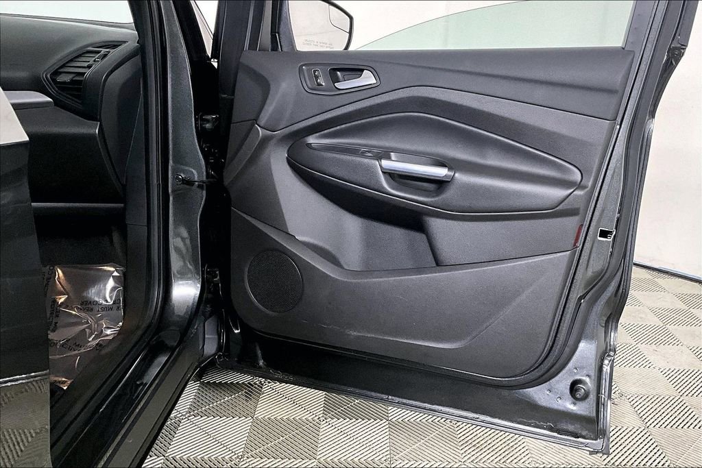 Used 2016 Ford Escape SE image 22