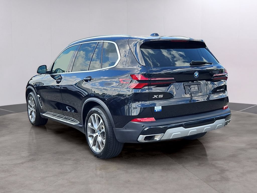 Used 2025 BMW X5 xDrive50e AWD/4WD image 6