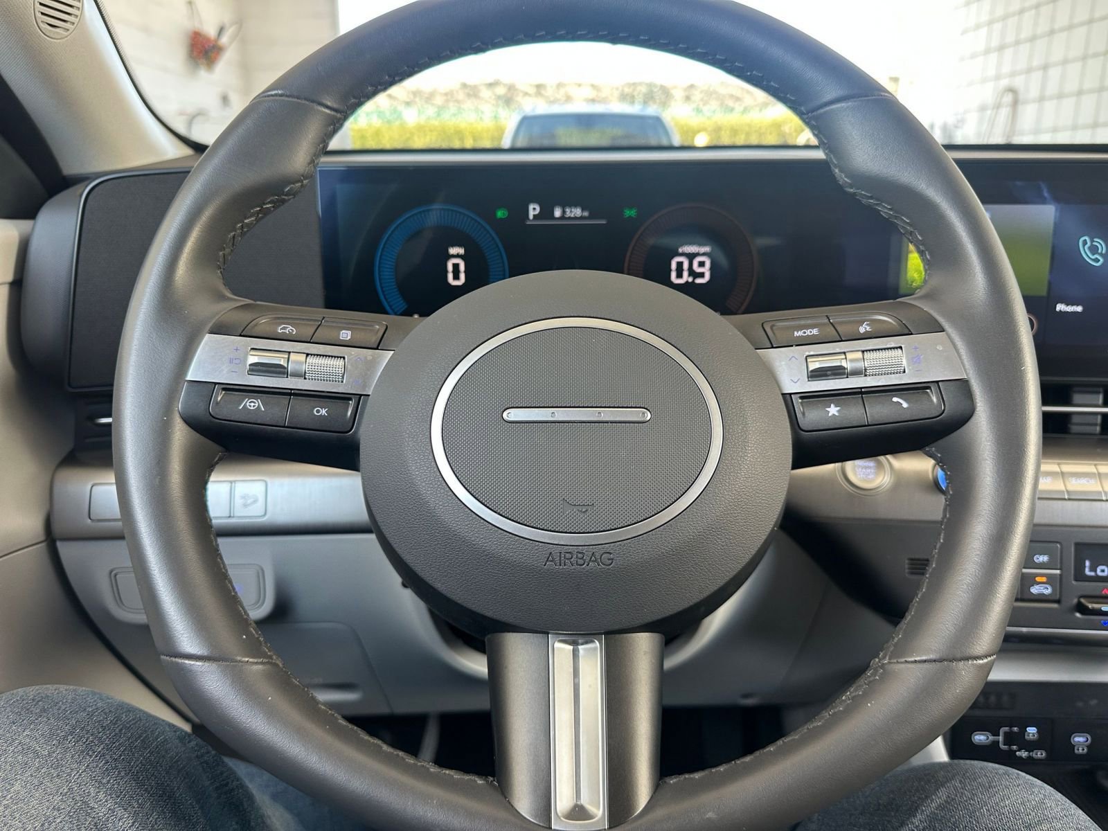Used 2025 Hyundai Kona SEL image 28