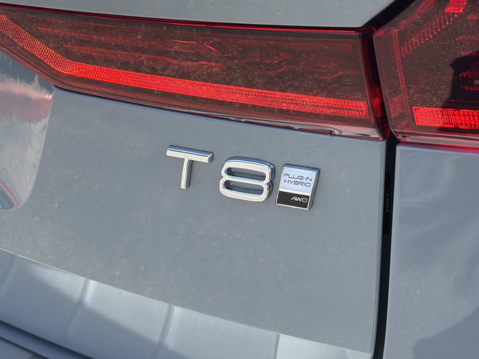 Used 2026 Volvo XC60 T8 Plus w/ Protection Package Premier AWD/4WD image 28