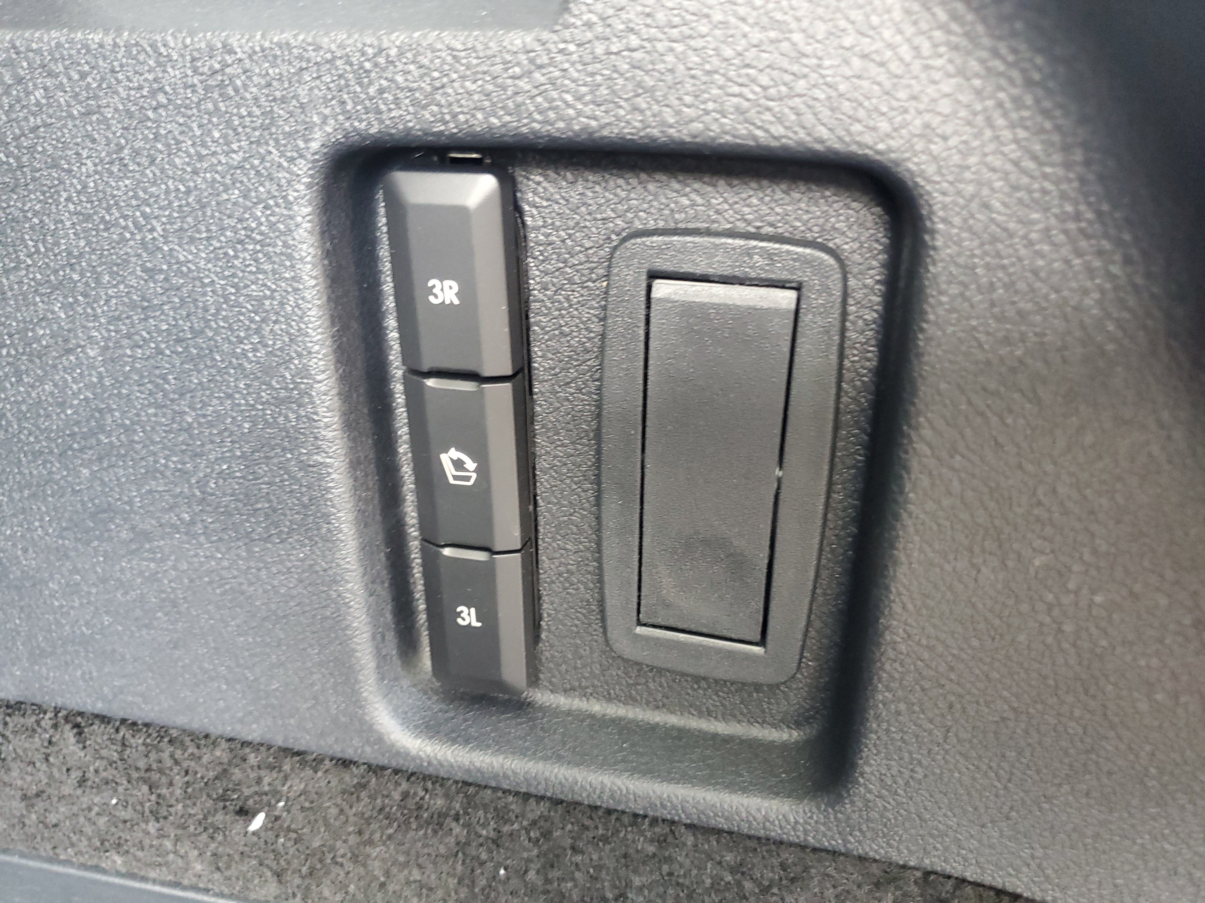 New 2027 Lincoln Aviator Reserve w/ Jet Appearance Package AWD/4WD image 29