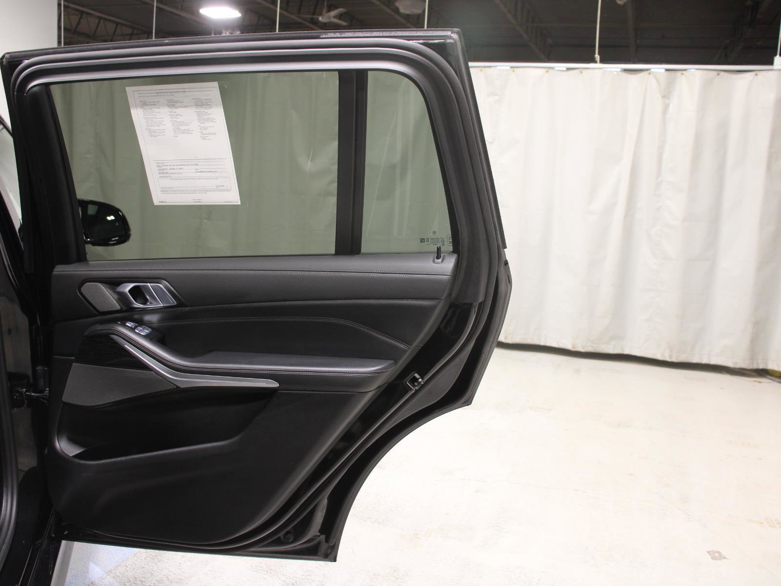 Certified 2023 BMW X7 M60i w/ Executive Package image 25