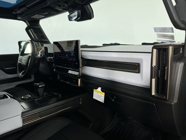 Used 2024 GMC Hummer EV 2X w/ Extreme Off-Road Package image 30