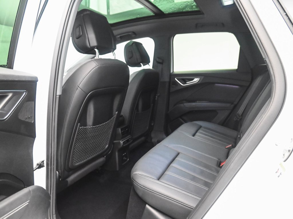 Used 2022 Audi Q4 e-tron Premium Plus w/ Premium Plus image 28