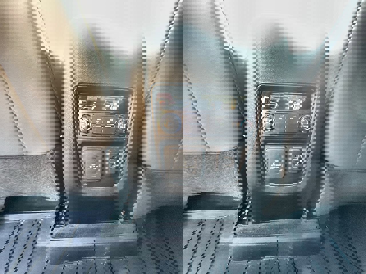 Used 2021 Buick Enclave Essence w/ Sound and Sites Package image 21