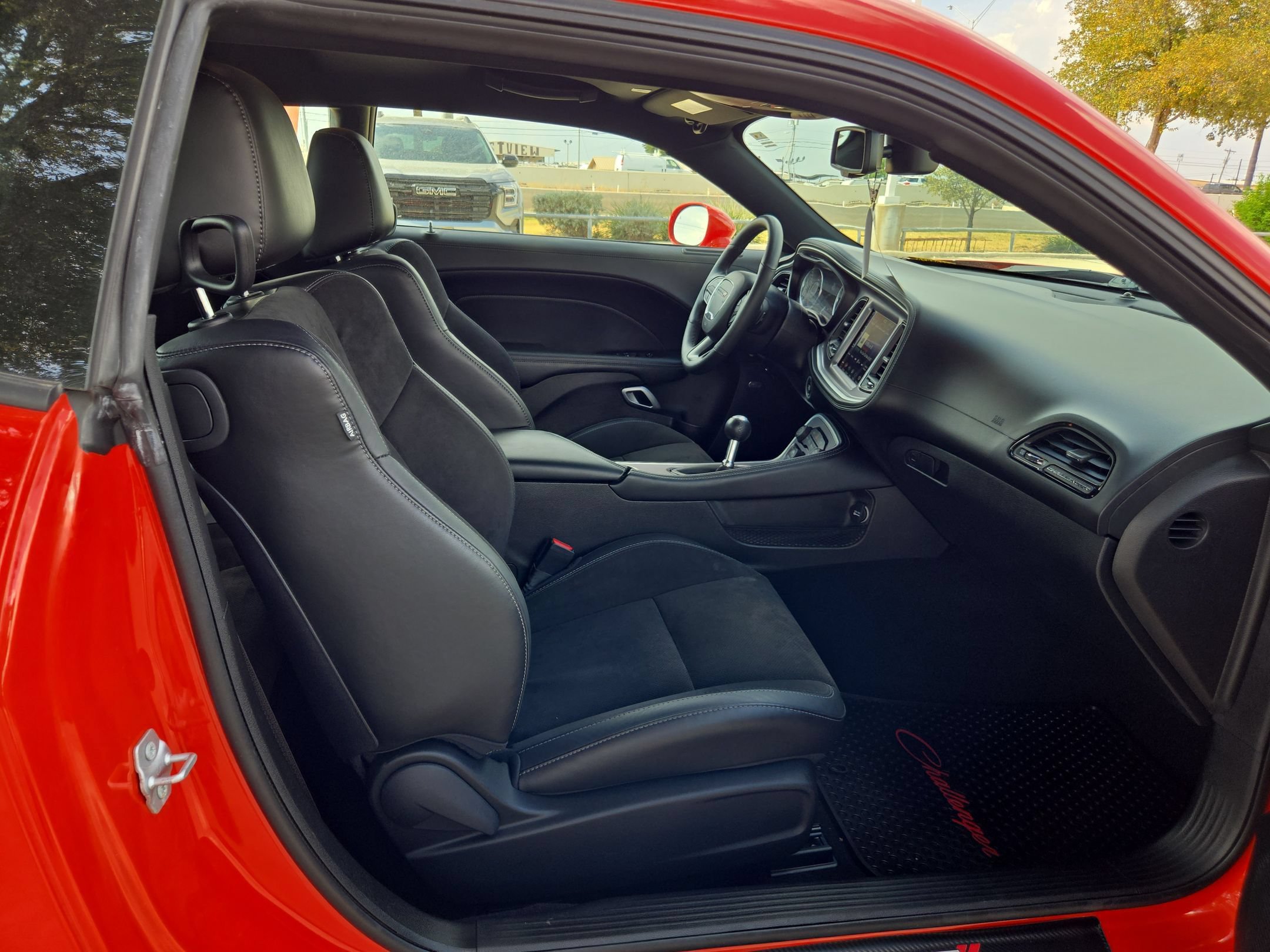 Used 2022 Dodge Challenger R/T w/ Plus Package RWD image 21