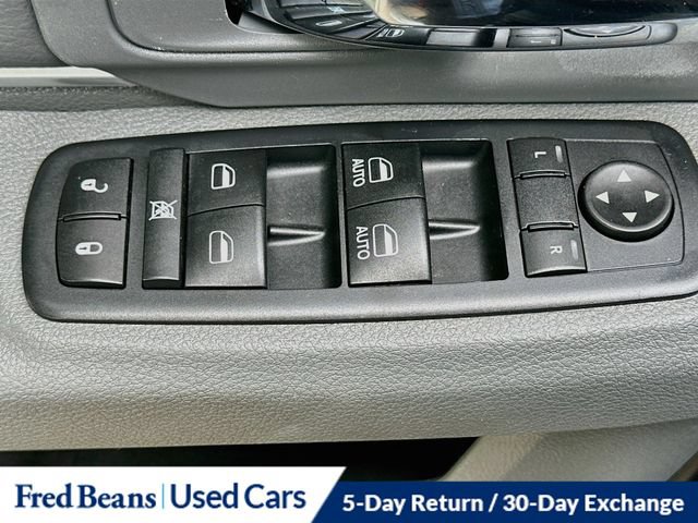 Used 2017 RAM 3500 Big Horn w/ Black Appearance Group AWD/4WD image 25