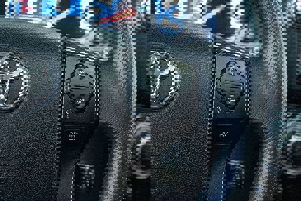 Used 2019 Toyota 4Runner Limited image 18