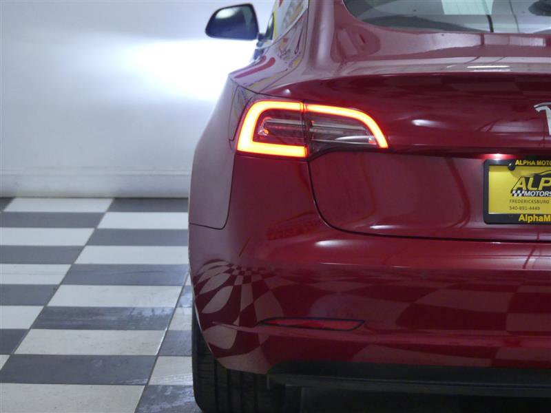 Used 2018 Tesla Model 3 Performance AWD/4WD image 27