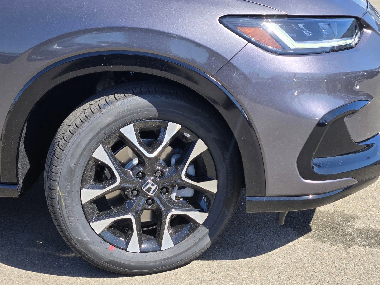 New 2027 Honda HR-V EX-L image 3