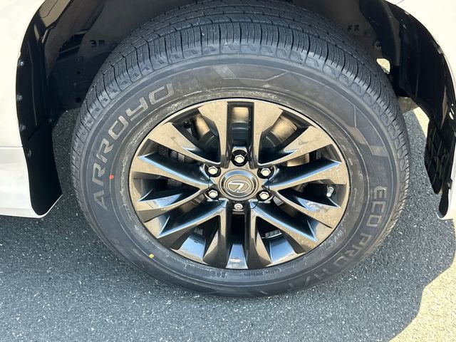 Used 2023 Lexus GX 460 Premium w/ Premium Plus Package image 7