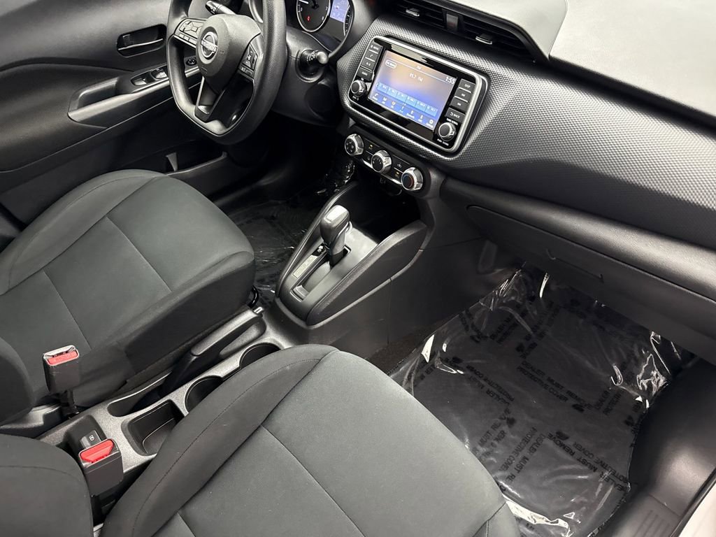 Used 2023 Nissan Kicks S image 15