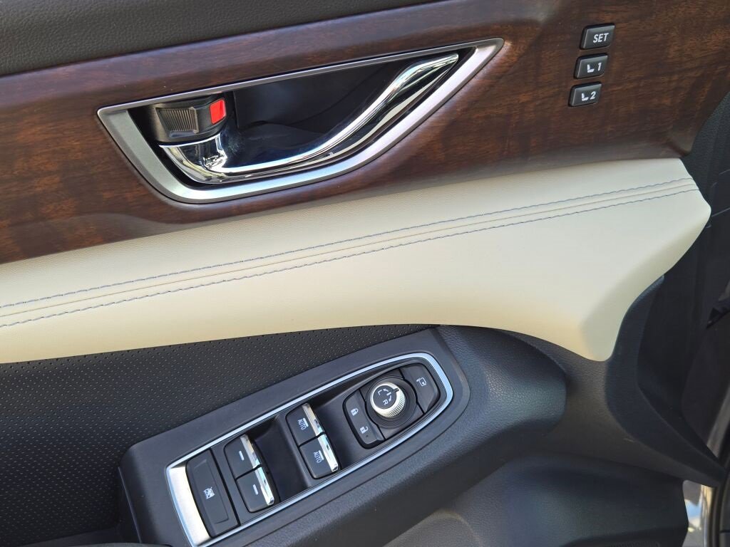 Used 2022 Subaru Ascent Touring w/ Popular Package #2A image 23