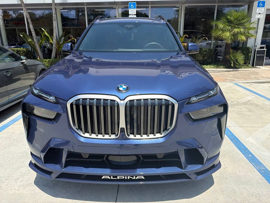 Used 2026 BMW ALPINA XB7 AWD/4WD image 2