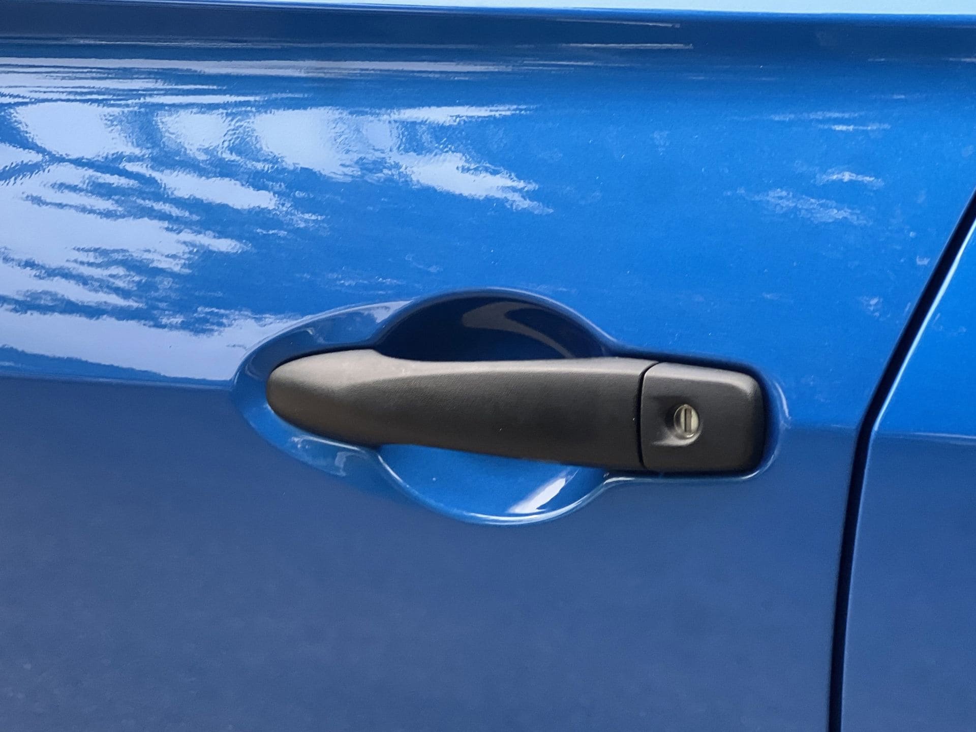 Certified 2025 Nissan Kicks Play S FWD image 30