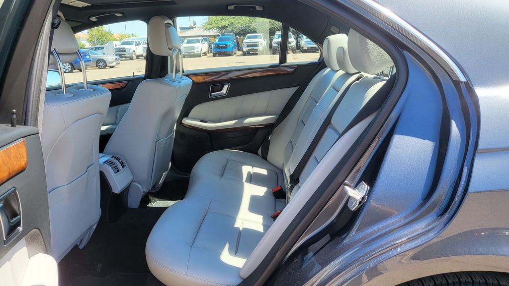 Used 2013 Mercedes-Benz E 350 Sedan image 22