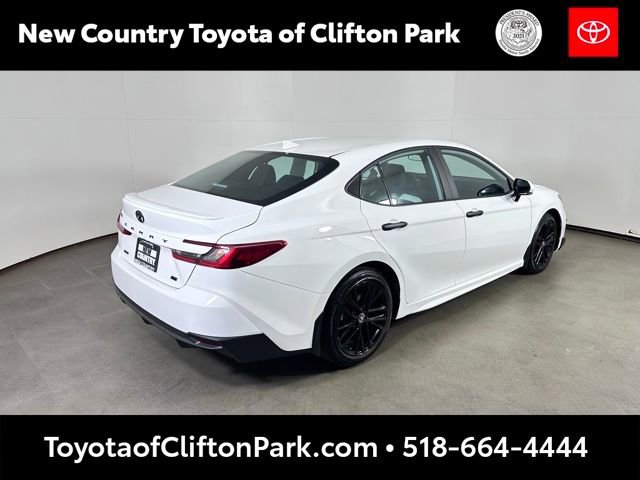 Certified 2025 Toyota Camry SE image 3