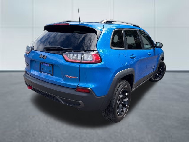 Used 2021 Jeep Cherokee Trailhawk AWD/4WD image 4
