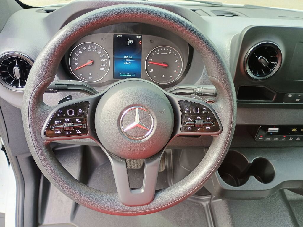 Used 2024 Mercedes-Benz Sprinter 2500 image 10