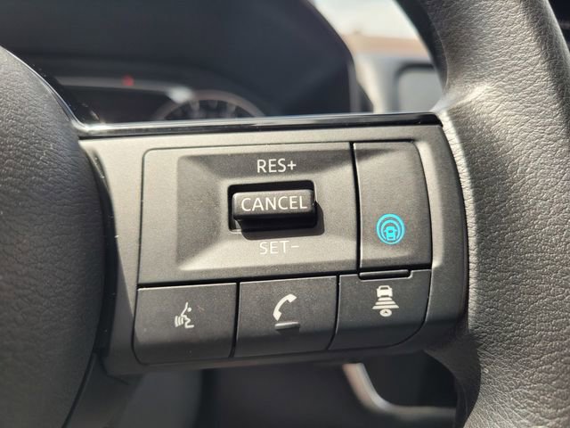 Certified 2023 Nissan Rogue SV FWD image 27