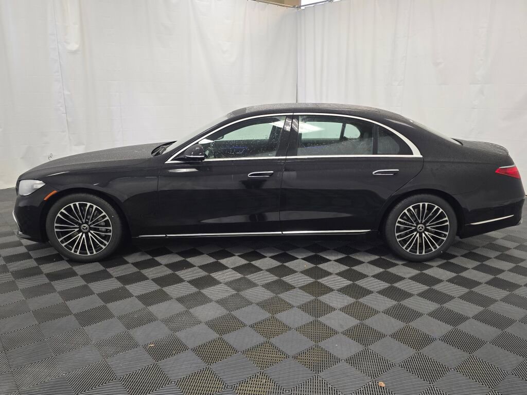New 2026 Mercedes-Benz S 500 4MATIC image 3
