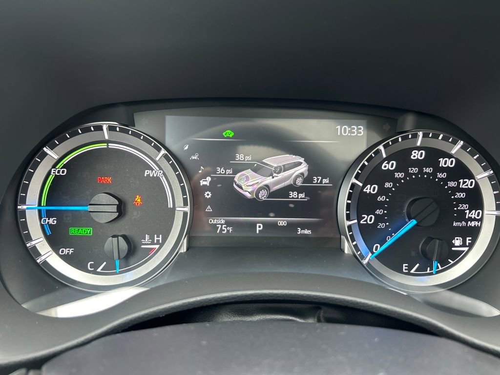 New 2025 Toyota Highlander XLE image 15