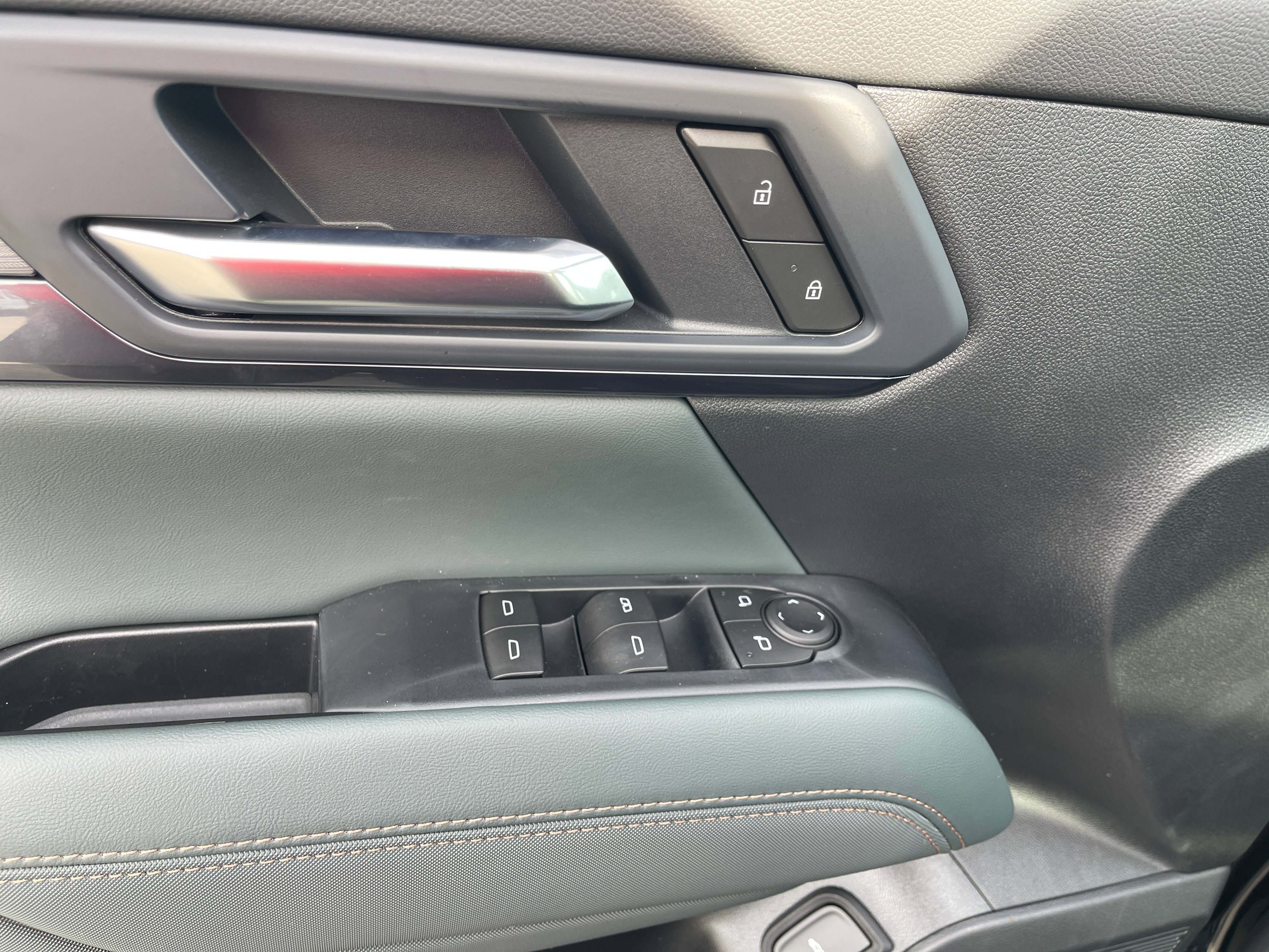 New 2026 GMC Terrain AT4 image 10