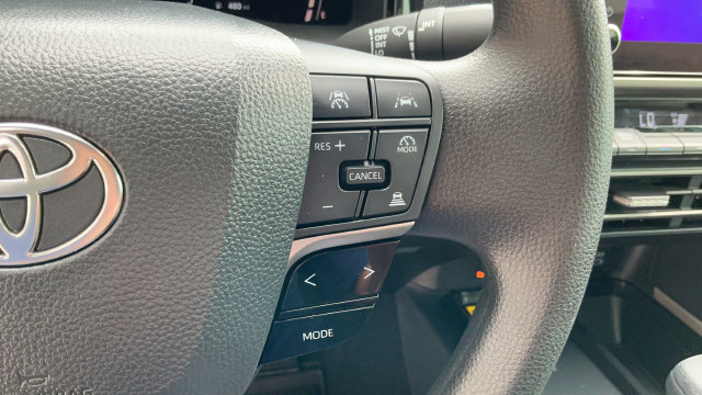 Used 2026 Toyota Camry LE w/ Convenience Package FWD image 13