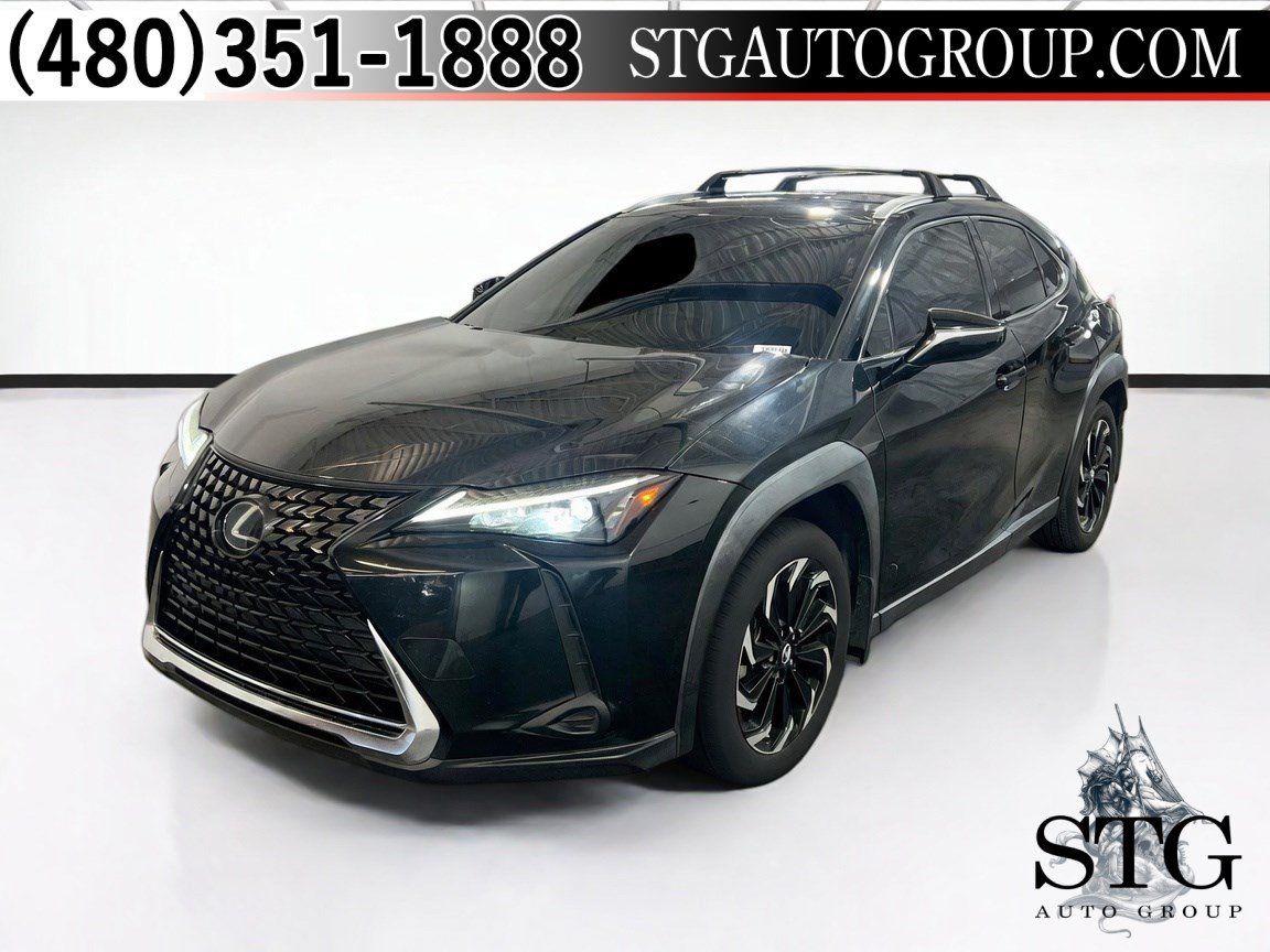 Used 2023 Lexus UX 250h AWD image 1