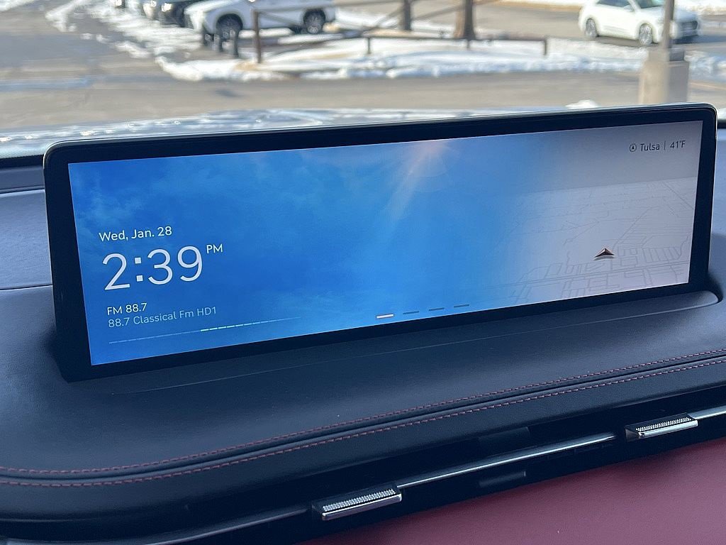 Used 2023 Genesis GV70 2.5T w/ Sport Prestige Package image 16