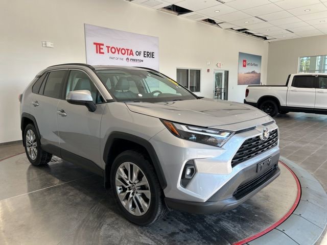 Used 2022 Toyota RAV4 XLE Premium AWD/4WD image 1