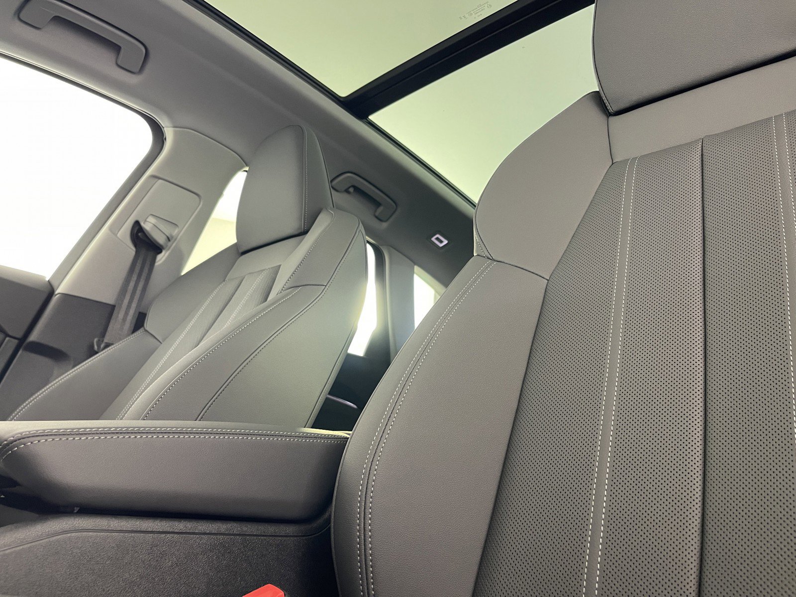 New 2025 Audi Q5 Premium Plus image 25