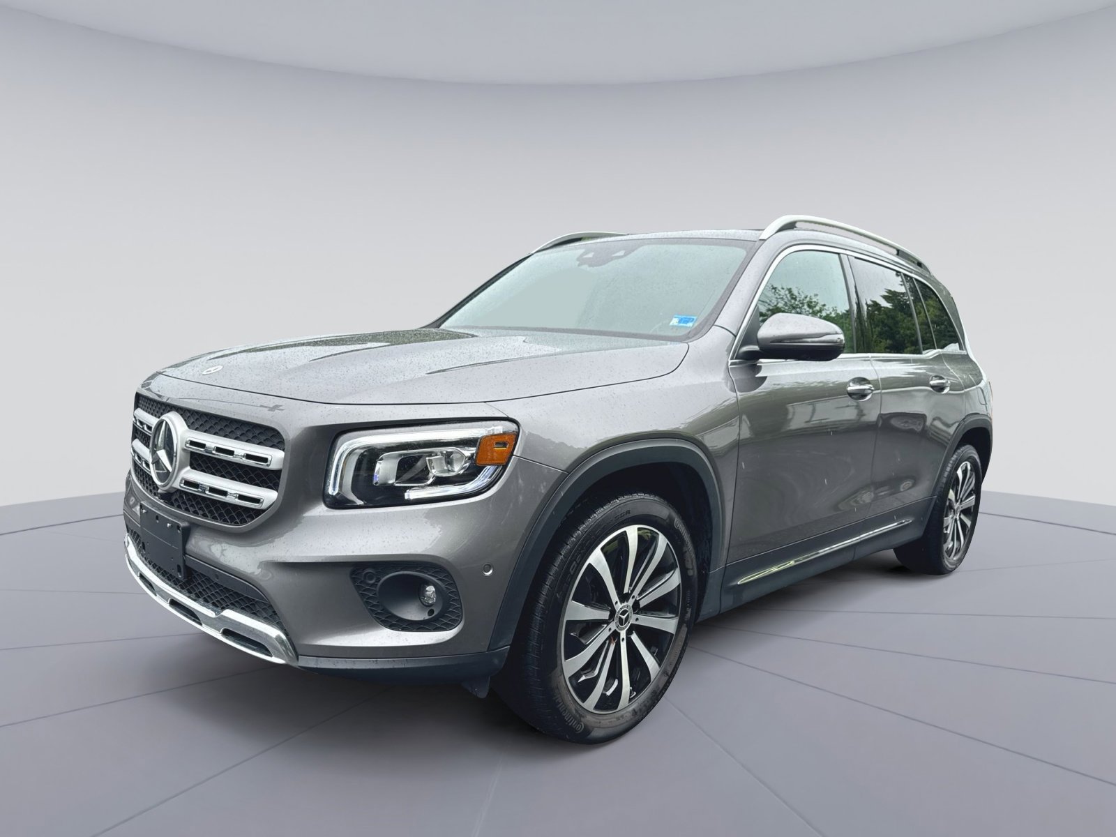 Used 2023 Mercedes-Benz GLB 250 4MATIC image 5