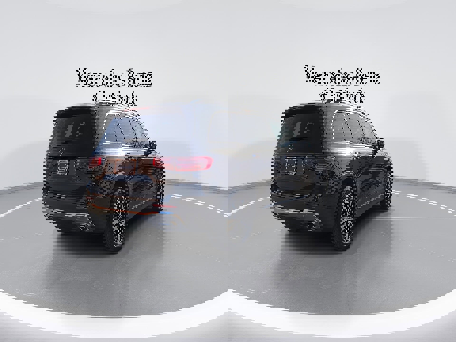 New 2025 Mercedes-Benz GLB 250 image 8