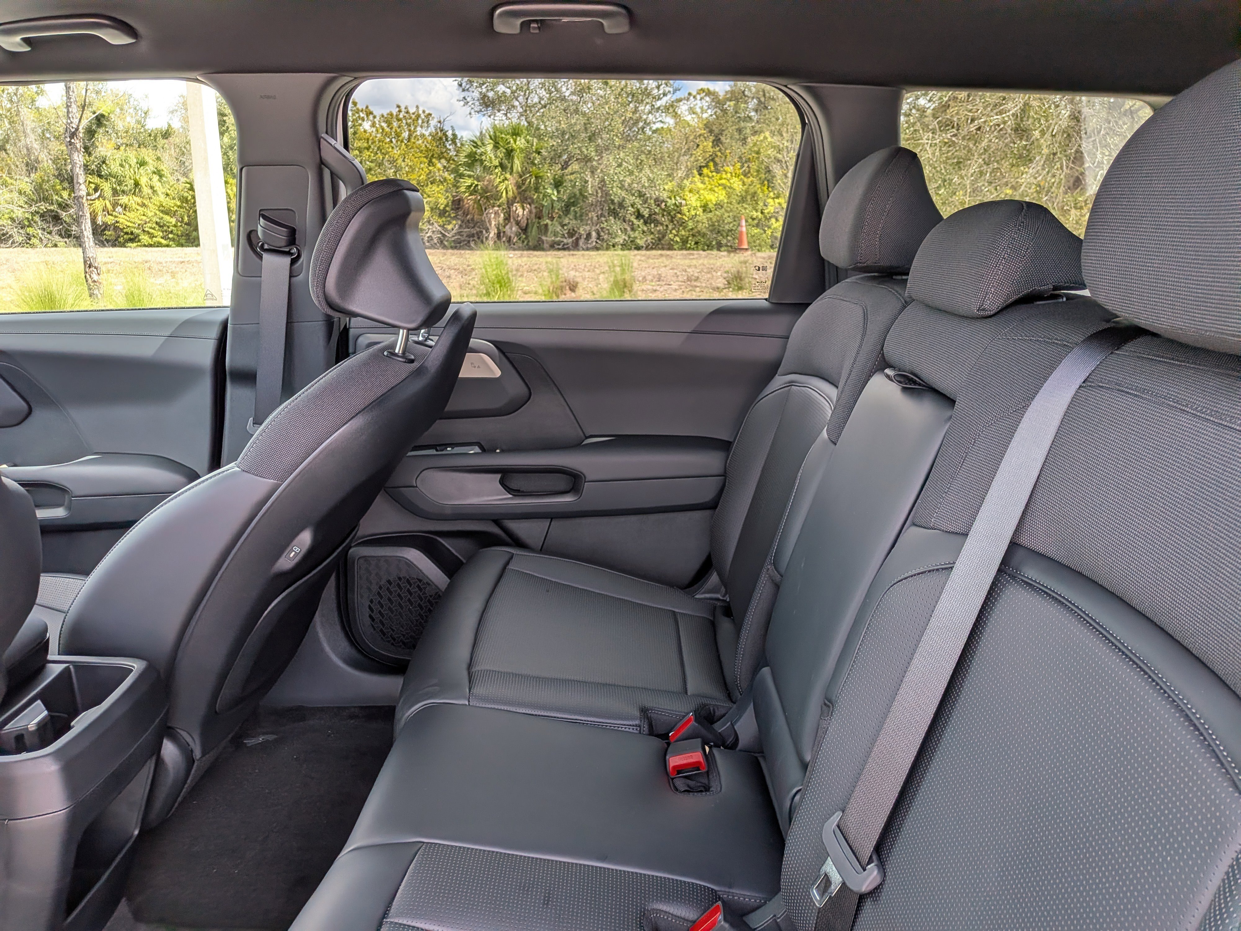 New 2027 Kia Telluride LX FWD image 15