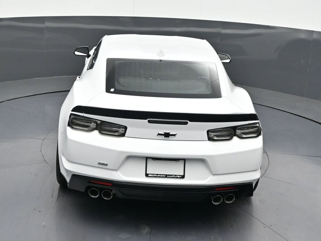 Used 2019 Chevrolet Camaro SS image 18