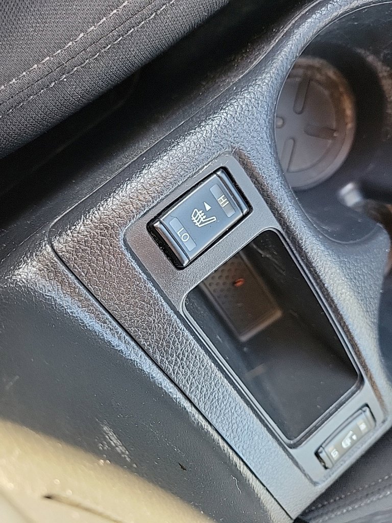 Used 2020 Nissan Rogue SV AWD/4WD image 9
