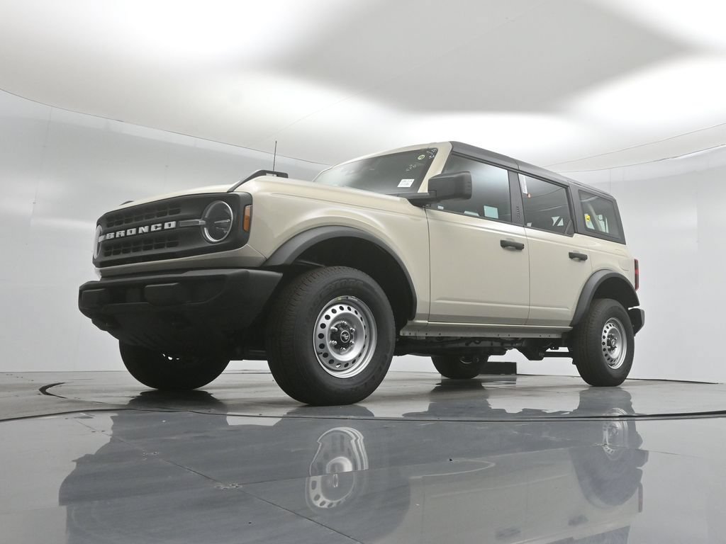 New 2026 Ford Bronco 4-Door AWD/4WD image 41