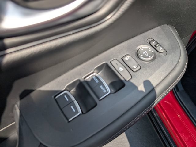 Used 2024 Honda HR-V EX-L image 15