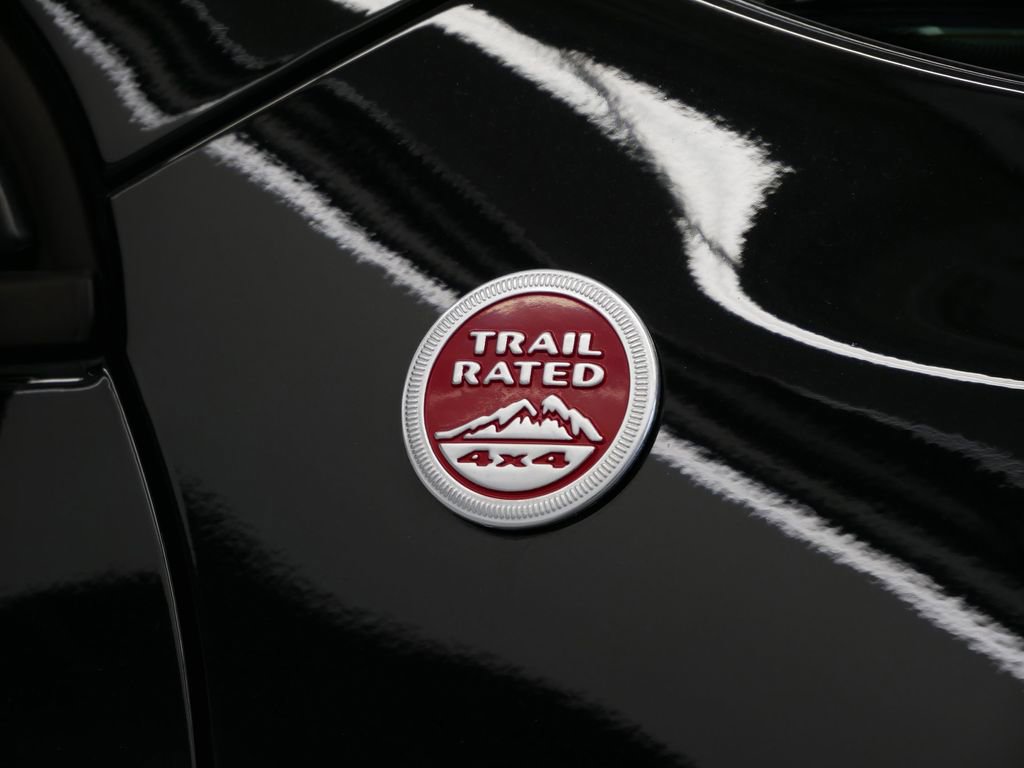 Certified 2022 Jeep Cherokee Trailhawk w/ Premium Leather Package image 54