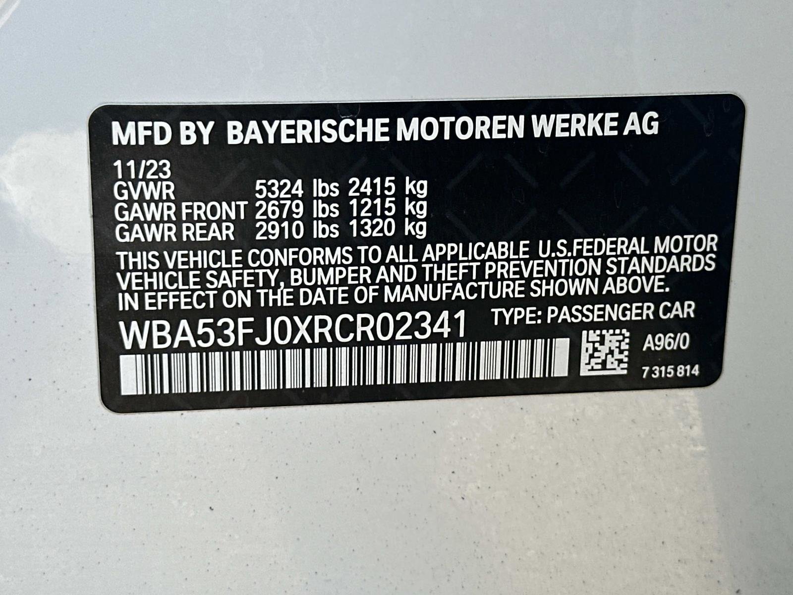 Used 2024 BMW 530i xDrive w/ Convenience Package image 32