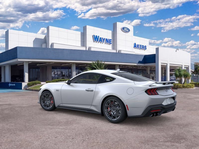 New 2026 Ford Mustang GT Premium w/ GT Performance Package RWD image 4