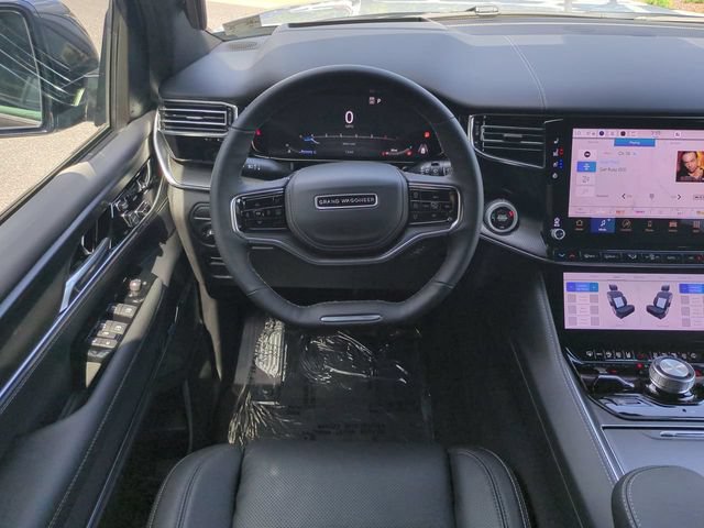 New 2026 Jeep Grand Wagoneer Summit w/ Premium Group III AWD/4WD image 16