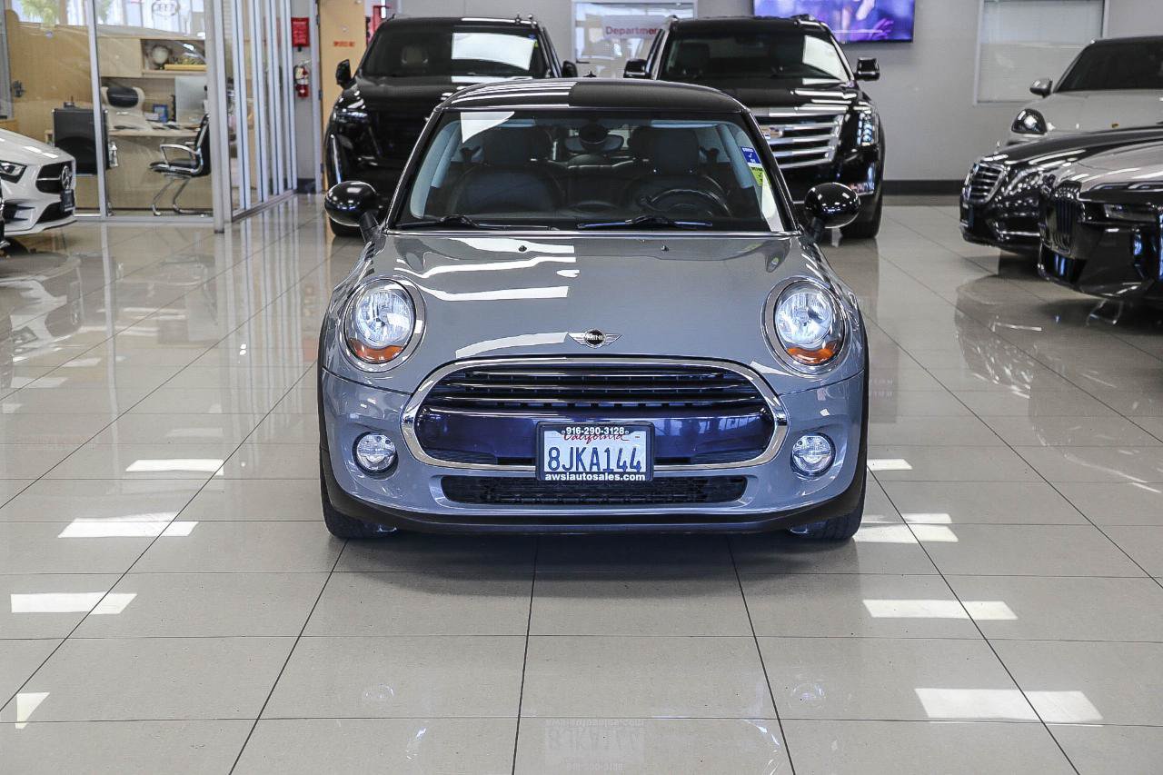 Used 2016 MINI Cooper 2-Door Hardtop FWD image 4